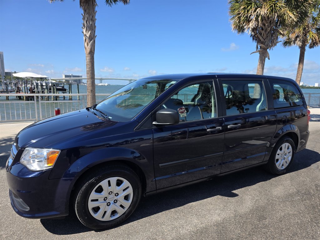 2015 Dodge Grand Caravan SE's photo