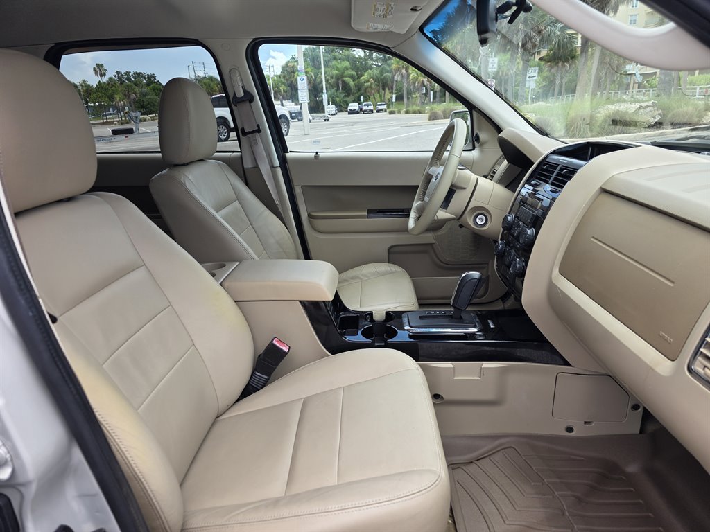 2009 Ford Escape Limited - Photo 8