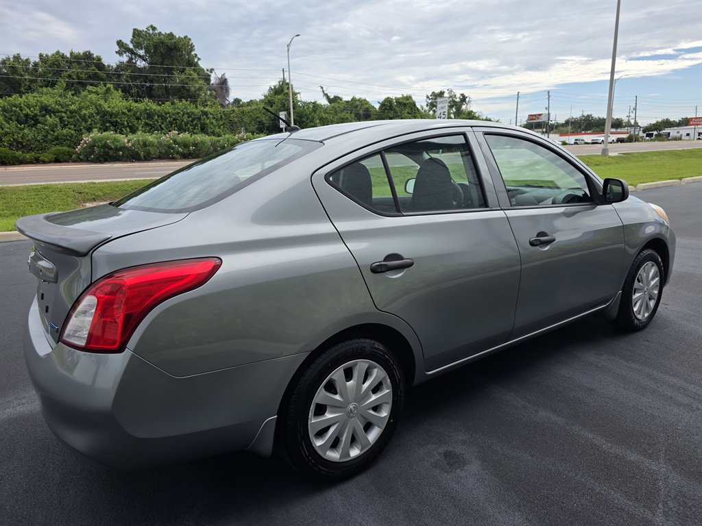 2014 Nissan Versa Sedan S - Photo 7