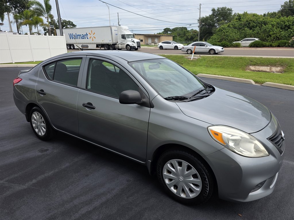 2014 Nissan Versa Sedan S - Photo 10
