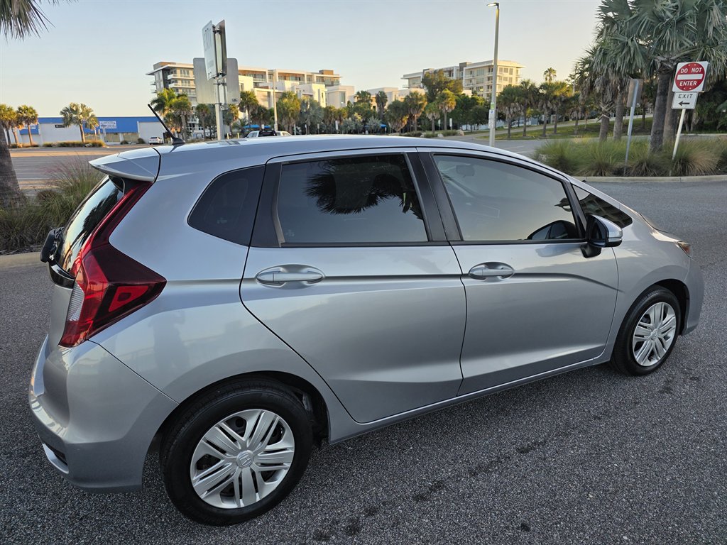 2019 Honda Fit LX - Photo 6